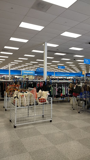 Clothing Store «Ross Dress for Less», reviews and photos, 10140 W McDowell Rd, Avondale, AZ 85392, USA