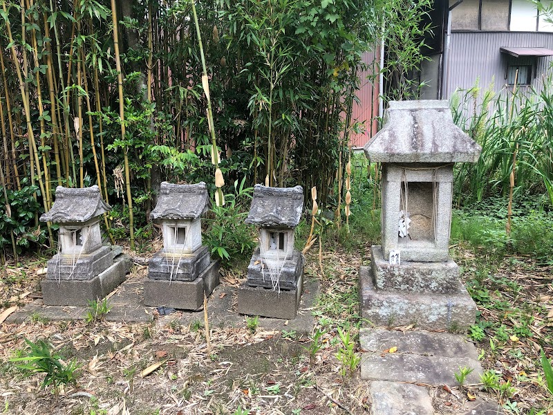 高崎の水神社