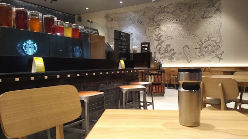 Coffee Shop «Starbucks», reviews and photos, 699 E Boughton Rd, Bolingbrook, IL 60440, USA