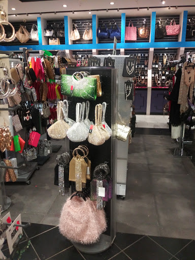 Fashion Accessories Store «Hot Point International Fashions», reviews and photos, 342 E Fordham Rd, Bronx, NY 10458, USA