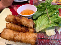Plats et boissons du Restaurant vietnamien Le Petit Dragon à Saint-Bonnet-de-Mure - n°1