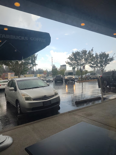 Coffee Shop «Starbucks», reviews and photos, 1925 N Wenatchee Ave, Wenatchee, WA 98801, USA