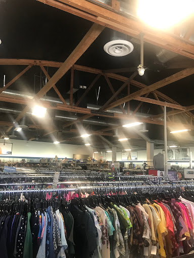 Donations Center «Goodwill Store & Donation Center», reviews and photos