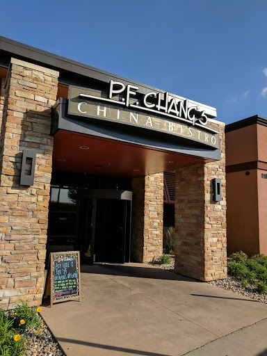 Shopping Mall «Jordan Creek Town Center», reviews and photos, 101 Jordan Creek Pkwy, West Des Moines, IA 50266, USA