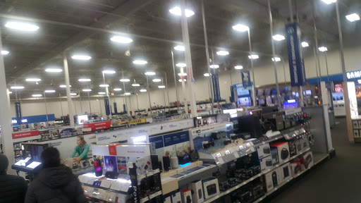 Electronics Store «Best Buy», reviews and photos, 2358 Harlem Ave, North Riverside, IL 60546, USA