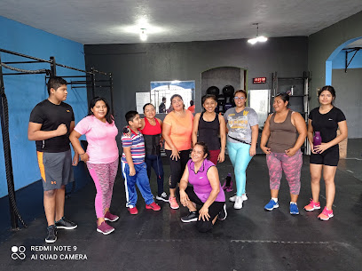 TITANS CROSSFIT - Av. Sta. FE, Plaza San Gabriel, 96535 Coatzacoalcos, Ver., Mexico