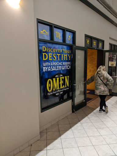 Shopping Mall «Museum Place Mall», reviews and photos, 1 Church St, Salem, MA 01970, USA