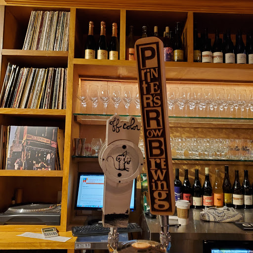 Wine Store «Printers Row Wine Shop», reviews and photos, 719 S Dearborn St, Chicago, IL 60605, USA