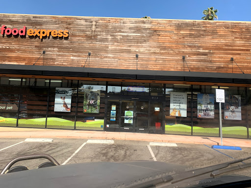 Pet Supply Store «Pet Food Express», reviews and photos, 9153 W Olympic Blvd, Beverly Hills, CA 90212, USA