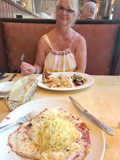 Restaurant «The Cheesecake Factory», reviews and photos, 56 Greene Blvd, Beavercreek, OH 45440, USA