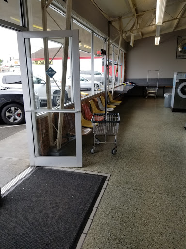 Laundromat «Coin Laundry», reviews and photos, 2164 US-101, Lincoln City, OR 97367, USA