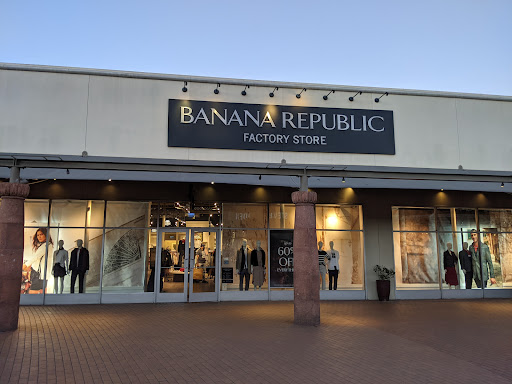 Clothing Store «Banana Republic Factory Store», reviews and photos, 100 Citadel Dr, Commerce, CA 90040, USA