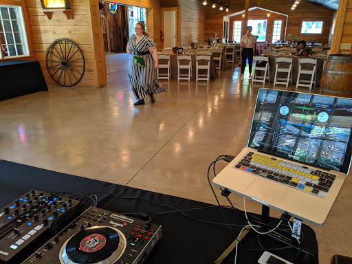 Wedding Venue «Red Cedar Farm», reviews and photos, 27054 NW Lofall Rd, Poulsbo, WA 98370, USA