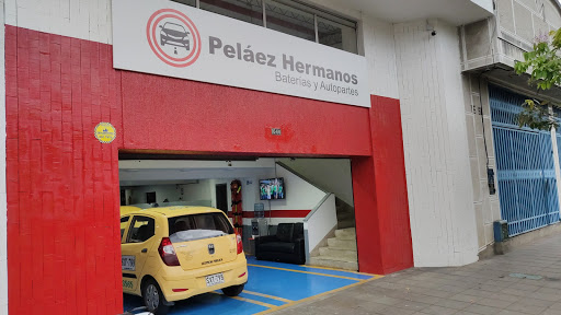 Peláez Hermanos