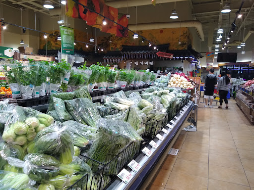 Shopping Mall «Diamond Jamboree», reviews and photos, 2700-2750 Alton Pkwy, Irvine, CA 92606, USA