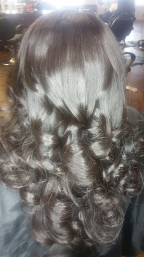 Hair Salon «Happy Hair Salon & Boutique», reviews and photos, Happy Hair Salon & Boutique, 4415 S Sherwood Forest Blvd, Baton Rouge, LA 70816, USA