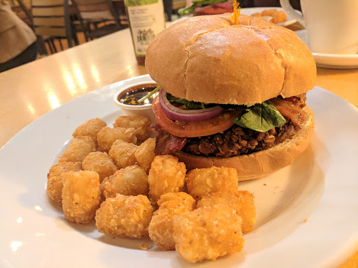 Lounge «Taproot Lounge And Cafe», reviews and photos, 356 State St, Salem, OR 97301, USA