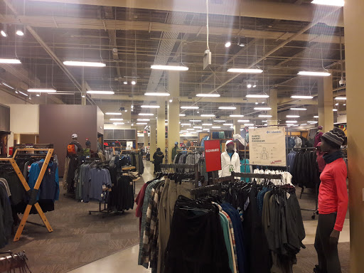 Camping Store «REI», reviews and photos, 49 Fitzgerald Street, Yonkers, NY 10710, USA