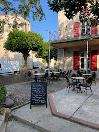 Photos du propriétaire du Restaurant Bar Le Commerce à Castelmoron-sur-Lot - n°11