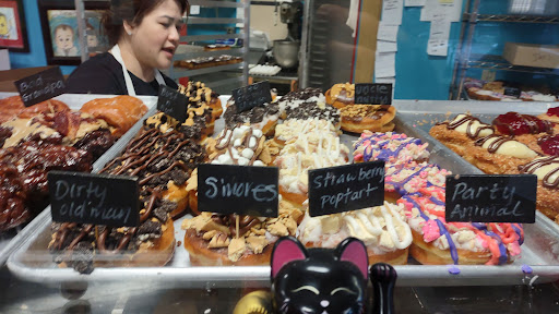 Dessert Shop «Delicious Donuts», reviews and photos, 12 SE Grand Ave, Portland, OR 97214, USA