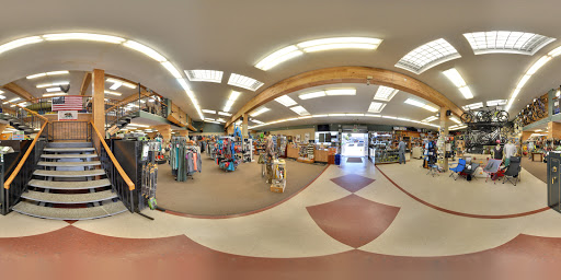 Sporting Goods Store «Pacific Outfitters of Eureka», reviews and photos, 1600 5th St, Eureka, CA 95501, USA