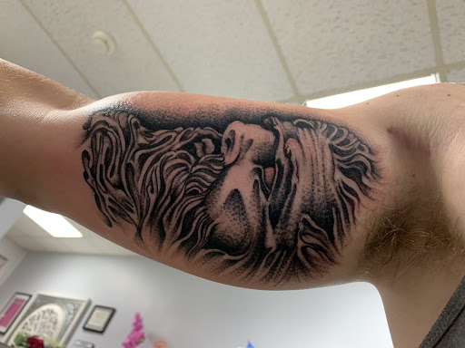 Tattoo Shop «Pink Raven Tattoos», reviews and photos, 219 Broadway #4, Saratoga Springs, NY 12866, USA