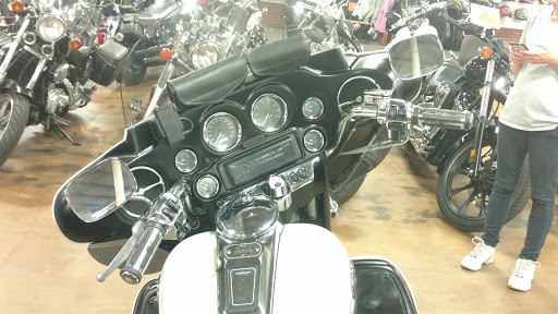 Motorcycle Dealer «State 8 Motorcycles», reviews and photos, 100 Cuyahoga Falls Industrial Pkwy, Peninsula, OH 44264, USA