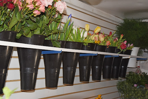 Florist «Anderson Florist and Greenhouse», reviews and photos, 1812 N Detroit St, Warsaw, IN 46580, USA