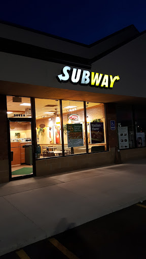 Shopping Mall «Livonia Plaza Shopping Center», reviews and photos, 30935 Five Mile Road, Livonia, MI 48154, USA