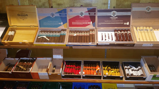 Tobacco Shop «Smoke Shop», reviews and photos, 317 Middle Country Rd, Selden, NY 11784, USA