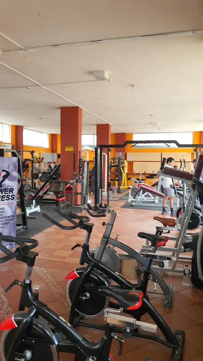Gimnasio Power fitness - QHMX+98C, Sta. Prisca, Quito 170184, Ecuador