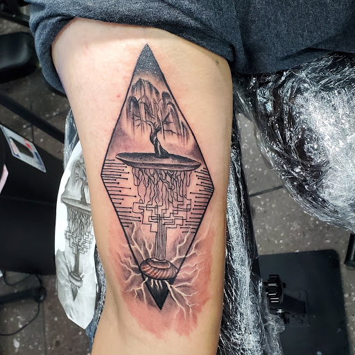 Explore lizard tattoo ideas, creative tattoo ideas in Rio Grande City, available at RG INK