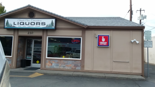 Liquor Store «Grants Pass Liquor Stores», reviews and photos, 210 SE 8th St, Grants Pass, OR 97526, USA