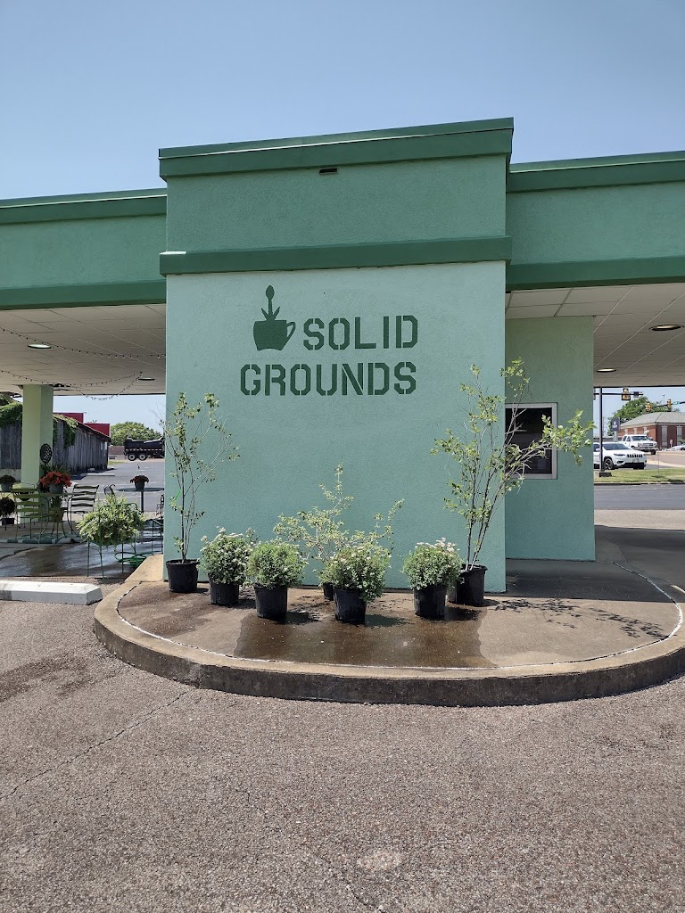 SOLID GROUNDS 38372