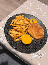 Plats et boissons du Restaurant Khaan Burger & Poke à Bègles - n°3
