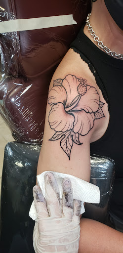 Tattoo Shop «No Hard Feelings Tattoo Gallery», reviews and photos, 10331 W Sample Rd, Coral Springs, FL 33065, USA