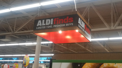 Supermarket «ALDI», reviews and photos, 2132 S Main St, Wake Forest, NC 27587, USA