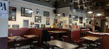 Atmosphère du Café et restaurant de grillades Bar la Vosgienne à Mirecourt - n°2