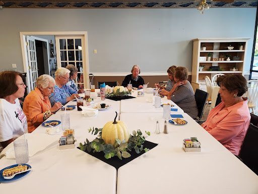 American Restaurant «Through The Grapevine», reviews and photos, 630 Broadmor Blvd Ste. 190, Murfreesboro, TN 37129, USA