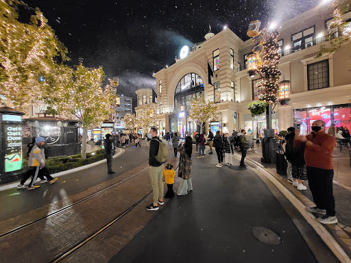 Department Store «Nordstrom», reviews and photos, 189 The Grove Dr, Los Angeles, CA 90036, USA