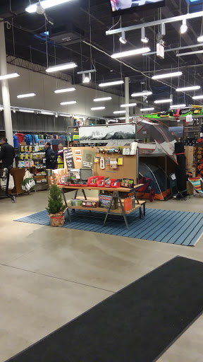 Camping Store «REI», reviews and photos, 6424 Sawmill Rd, Columbus, OH 43235, USA