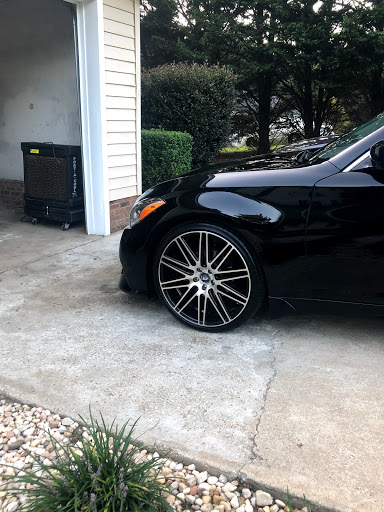 Auto Body Shop «KC Starnes Auto Body Inc», reviews and photos, 5700 Old Pineville Rd, Charlotte, NC 28217, USA