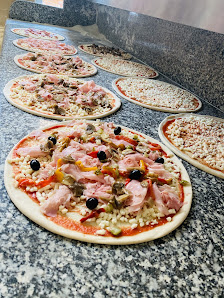 Egypt pizza 4 Via Giovanni XXIII, 2, 23848 Ello LC, Italia