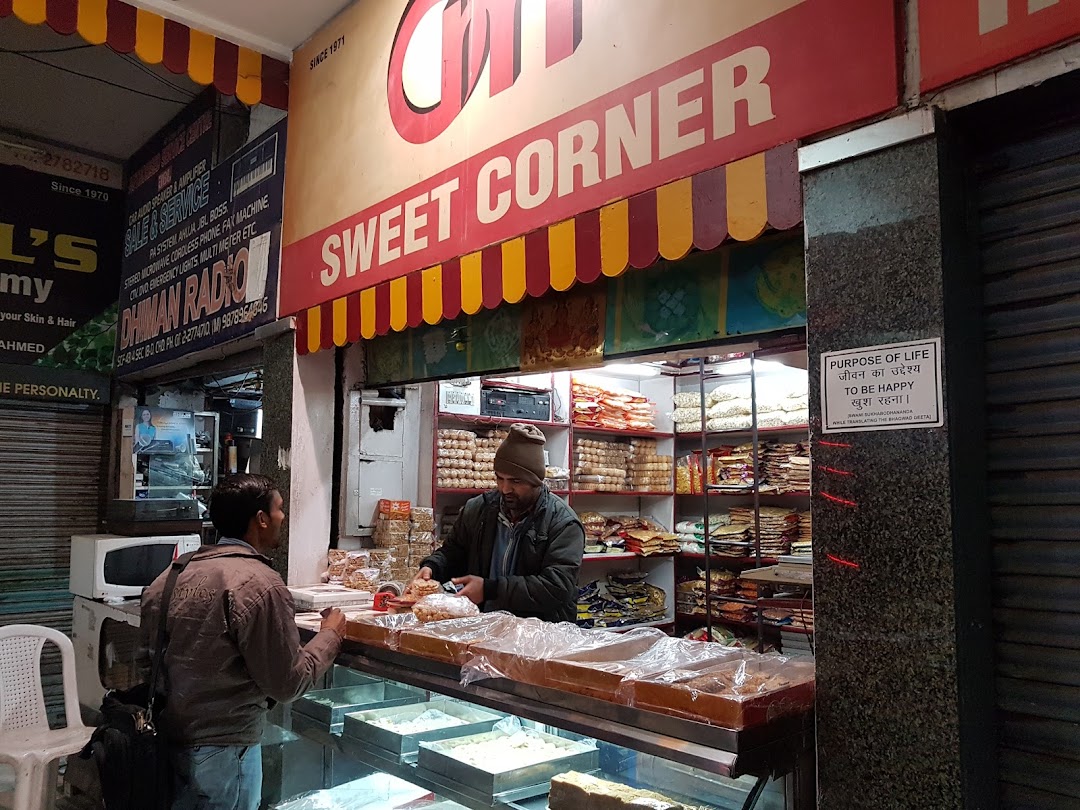 Om Sweet Corner