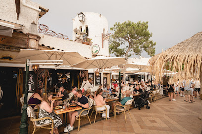 Restaurant Diferent - Cala d,Or - Mallorca - Carrer d,en Toni Costa, 10, 07660 Cala D,or, Illes Balears, Spain