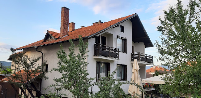 Къща за гости "Рафе"