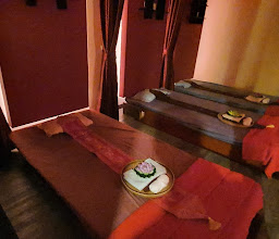 Massage near me photo