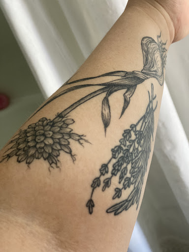 Tattoo Shop «Ace Tattoo and Piercing», reviews and photos, 15224 N 59th Ave #15, Glendale, AZ 85306, USA