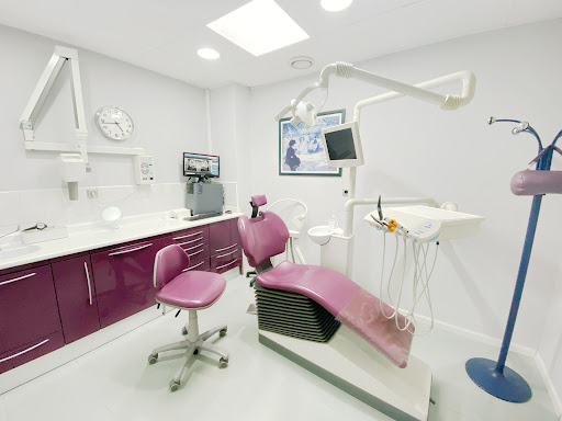Dentin Odontólogos (Clínica Dental) – (Recoletos)