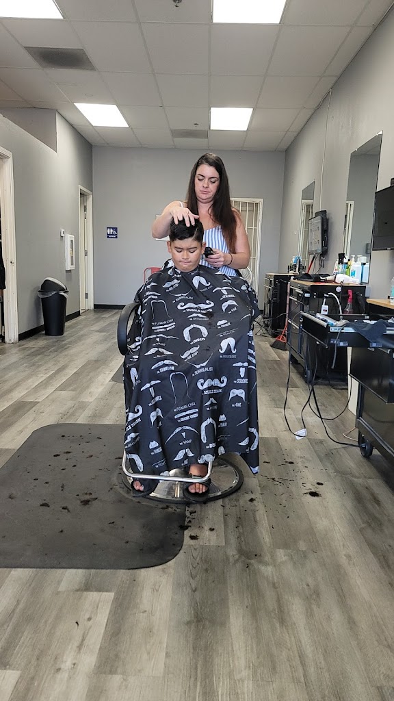 Scores Haircuts 95366